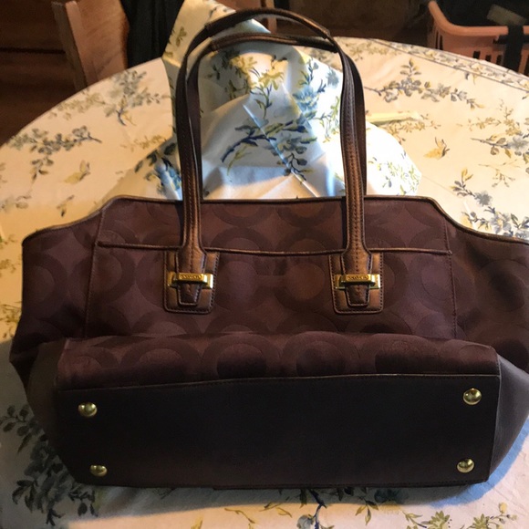 Coach purse - Picture 1 of 3